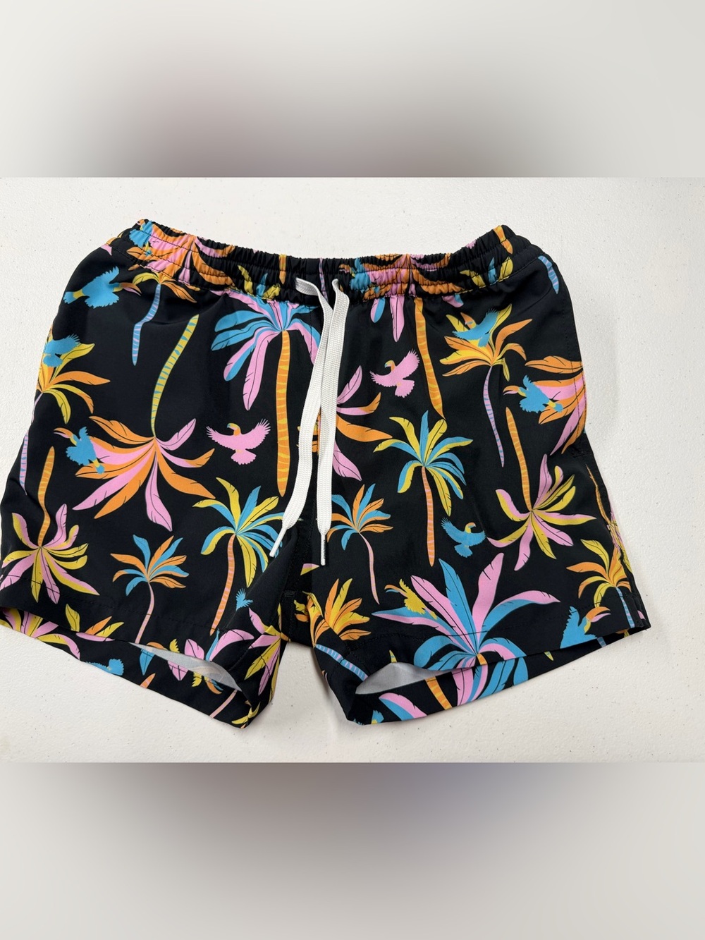 Chubbies Boys Black Light Nights Swim Trunks Lined Drawstring Pocket Sz M 10/12